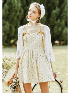 超性价比淘宝女装店铺推荐20家，学生党首选拒绝廉价感！