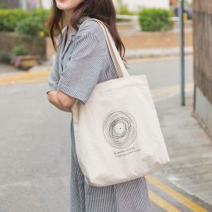 森系平价好看的帆布包淘宝店铺大集合，个性人气平价！