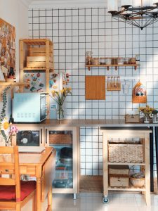 小户型餐边柜区域改造,原木风来袭