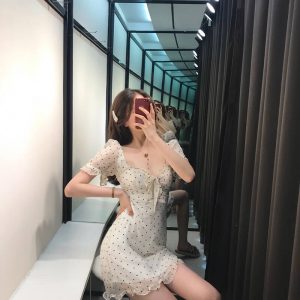 平价好看的女生淘宝衣服店铺推荐26家，各种女装风格