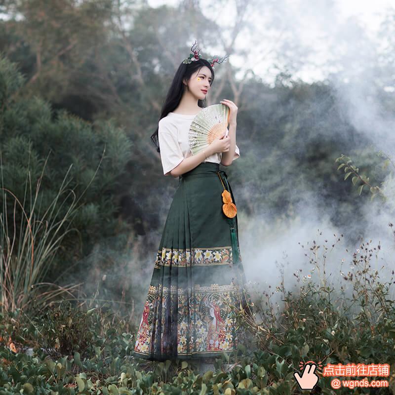 织造司原创敦煌系列小鹿女马面裙明制汉服女秋冬日常飞天连衣织金
