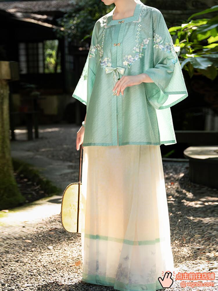 裳宫语沉香玉明制汉服女绣花方领对襟半袖衫马面裙日常春夏秋款
