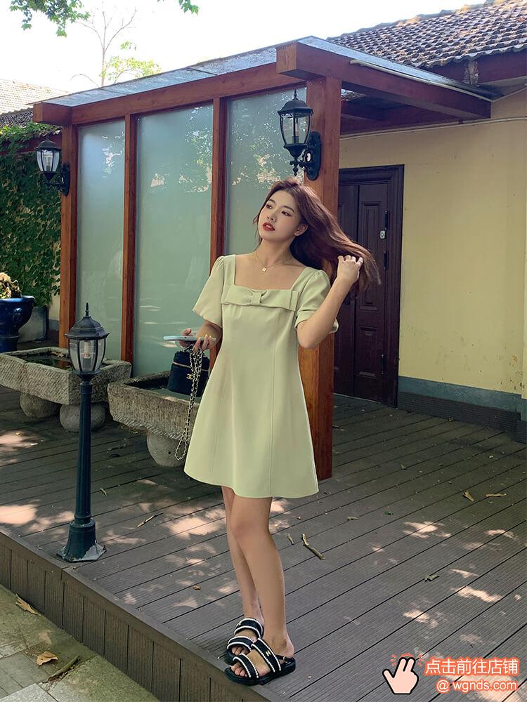 李潇洒胖mm法式方领蝴蝶结连衣裙女夏季大码气质显瘦裙子