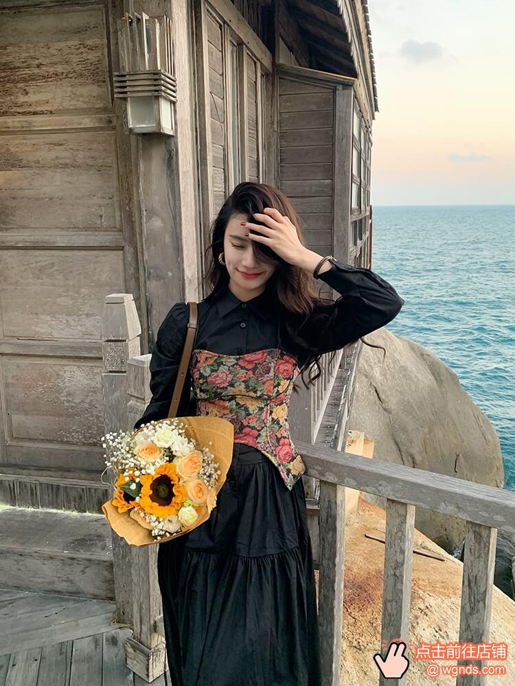 Dsix邓六六又a又飒黑色连衣裙